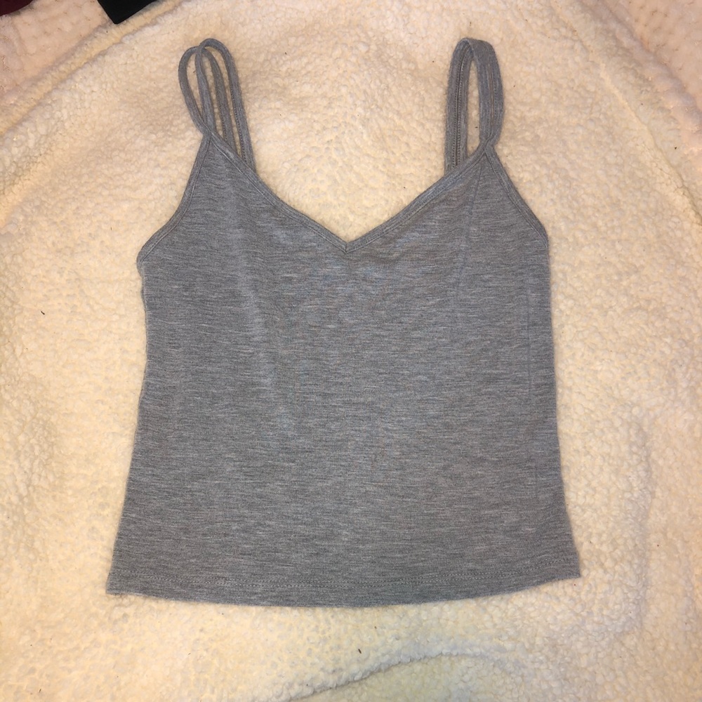 Grey top!